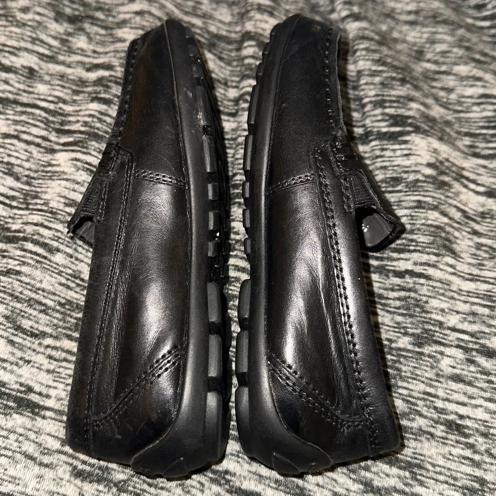 Geox Boys New Fast Loafers Black Slip-On Size EU Boys 28 Italian Patent